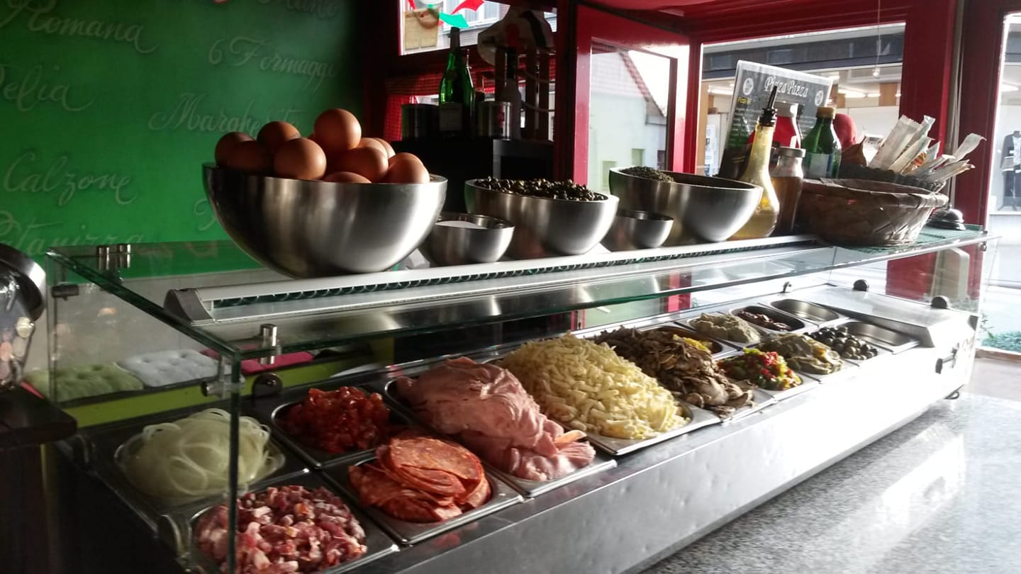 Pizza pazza ingredients